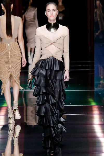 Look 40